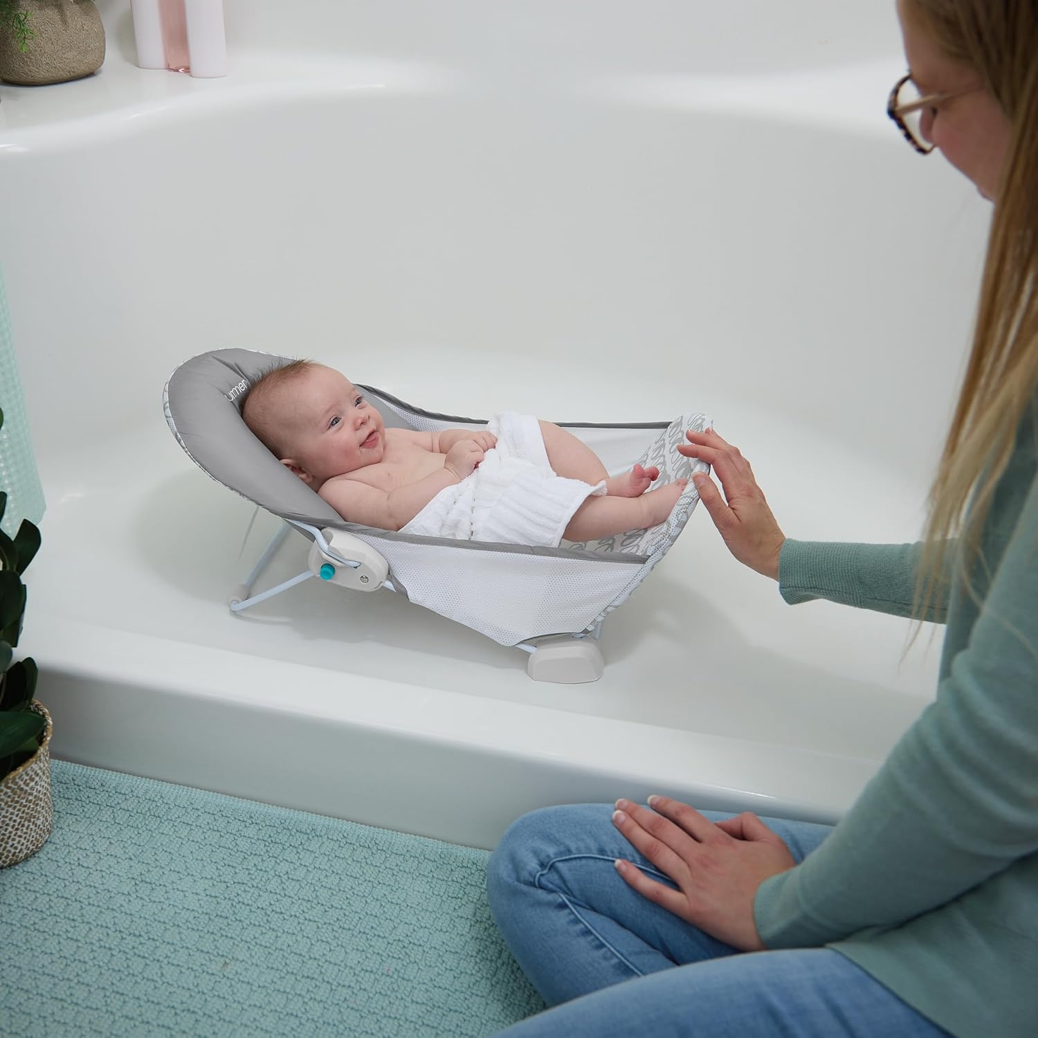 image:imageIngenuity Foldaway 2Position Baby Bath Seat Adjustable Support for Sink or Bathtub Ages 06 Months up to 20 Pounds MachineWashable SlingGray